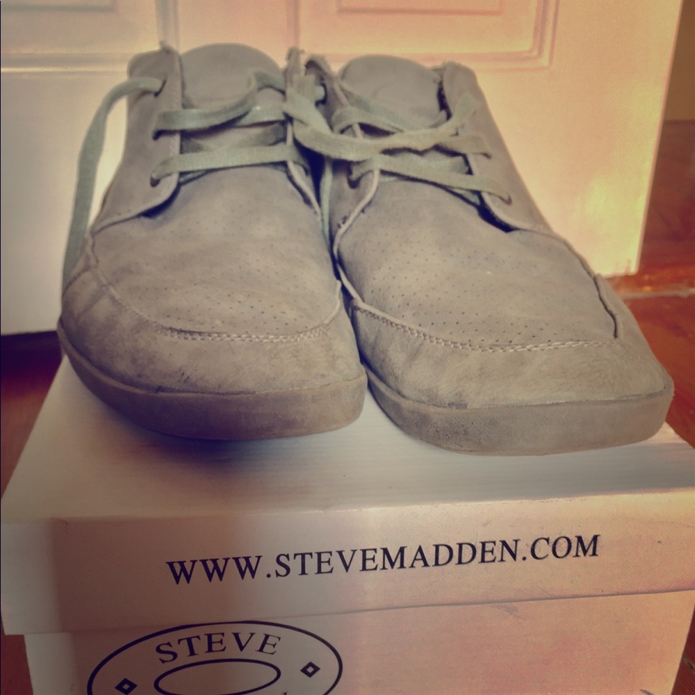 Steve Madden “Hitter” Mid Casual Shoes Size 10.5